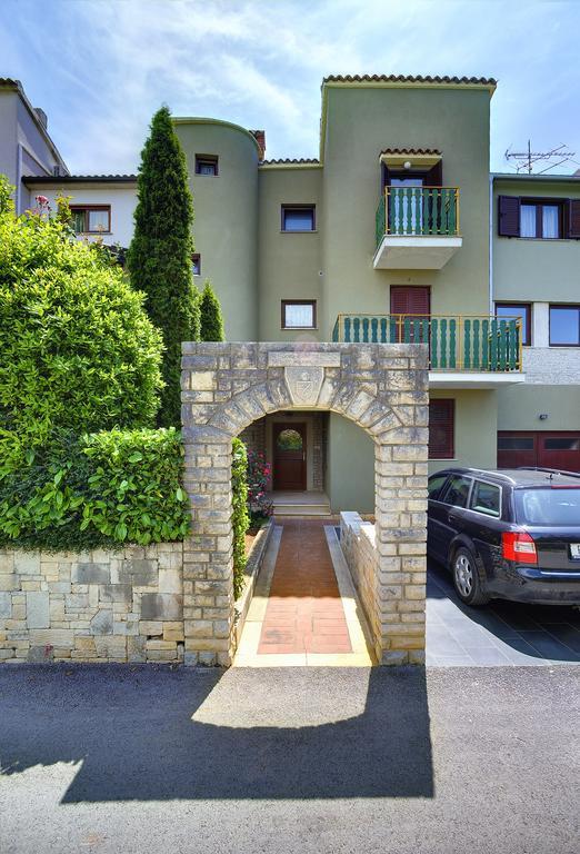 Apartment Rita 1 Ровінь Екстер'єр фото